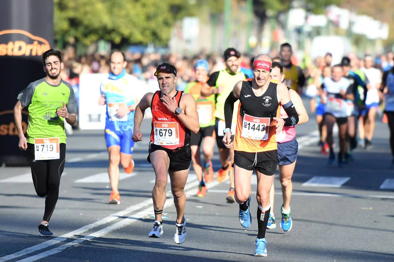 ¿Has corrido la Medio Maratón de Sevilla? ¡Búscate en las galerías de imágenes de ABC!